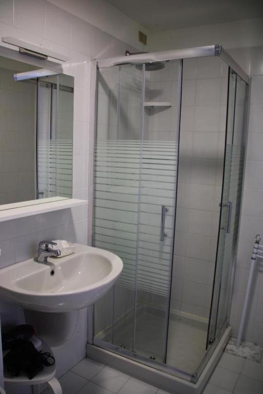 Hotel Resart Iàcomus *
